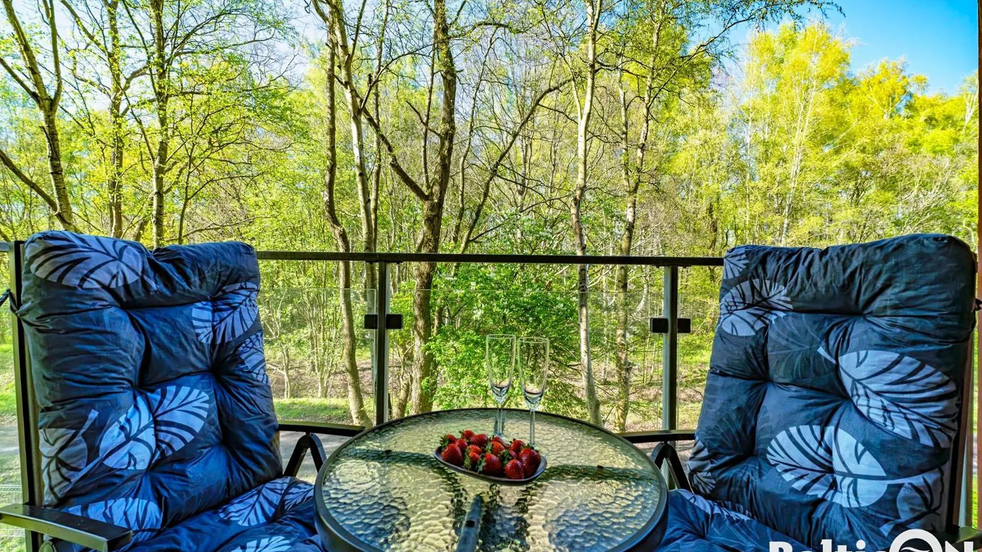 Apartamenty Balticon Polanki - Sauna, Fitness Inclusive - Basen Latem, Pool Im Sommer Kołobrzeg