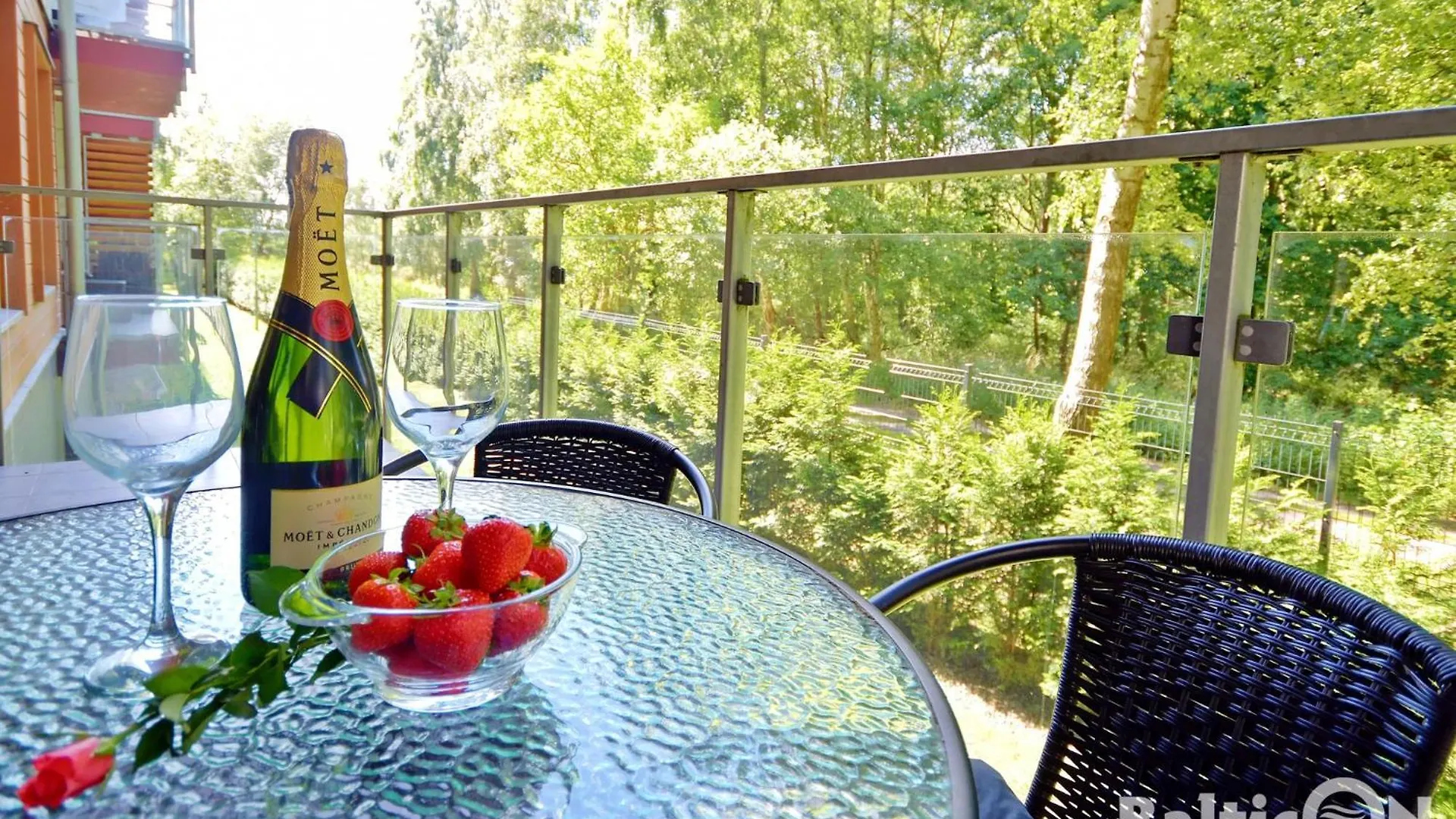 Apartamenty Balticon Polanki - Sauna, Fitness Inclusive - Basen Latem, Pool Im Sommer Kołobrzeg Polska