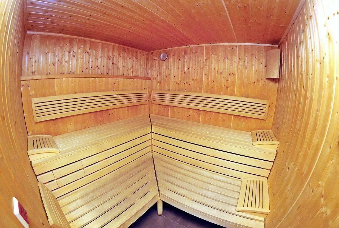 Apartamenty Balticon Polanki - Sauna, Fitness Inclusive - Basen Latem, Pool Im Sommer Kołobrzeg